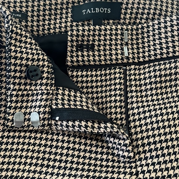 Pants - Picture 4 of 6